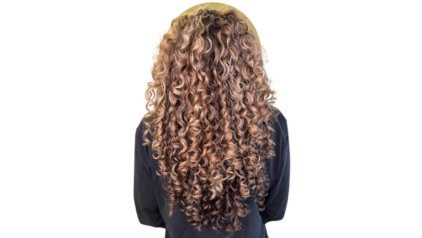 Styling Tips for Frizzy Hair: Master Frizz-Free Styles